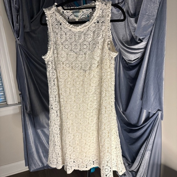 Sundance Dresses & Skirts - Sundance Cream Sleeveless lace dress size medium